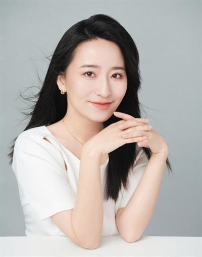 网红传媒胡薇,网红传媒界的璀璨新星